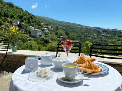 Archontika Karamarlis - 11