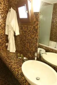 Archontika Karamarlis - 133