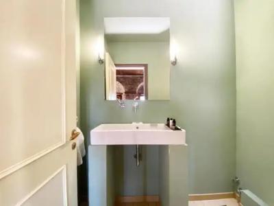 Archontika Karamarlis - 140