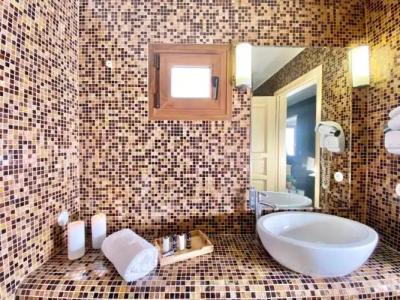 Archontika Karamarlis - 141