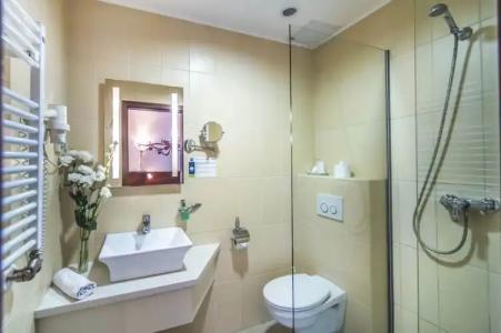 Patak Park - Adults Only - 9