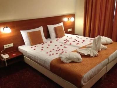 Patak Park - Adults Only - 2