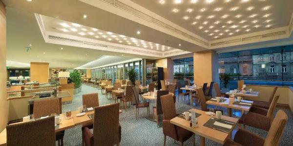 Crowne Plaza Budapest, an IHG - 17