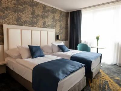 Airport Budapest - 48