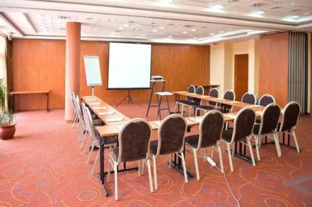 Airport Budapest - 45