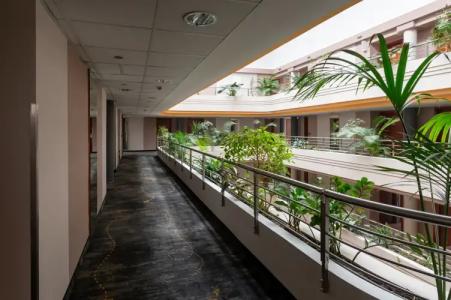 Airport Budapest - 40