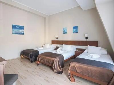 Holiday Beach Budapest Wellness with Sauna Park - 38