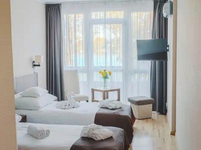 Holiday Beach Budapest Wellness with Sauna Park - 70