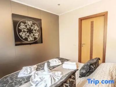 Holiday Beach Budapest Wellness with Sauna Park - 73