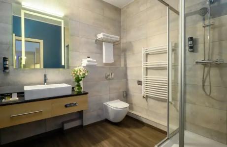 Leonardo Budapest - 7