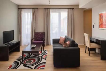 Escala & Suites - 163