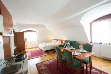 HELIOS Apartments - 118