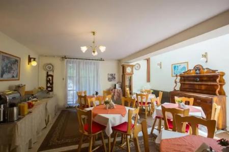 HELIOS Apartments - 33