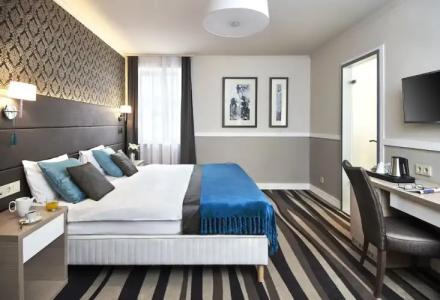 Central Basilica - 60