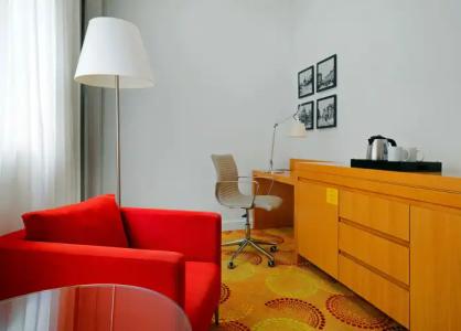Courtyard by Marriott Budapest City Center - 2