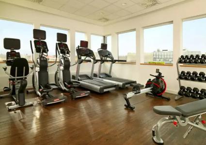Courtyard by Marriott Budapest City Center - 20