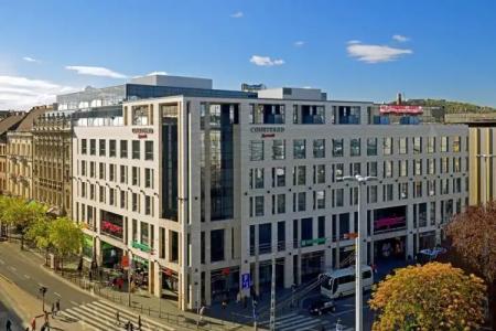 Courtyard by Marriott Budapest City Center - 11