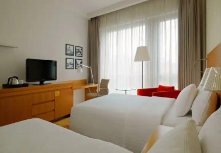 Courtyard by Marriott Budapest City Center - 23