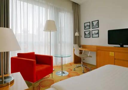 Courtyard by Marriott Budapest City Center - 22