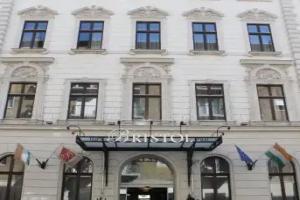 Hotel Bristol