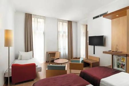 Bristol Budapest - 26