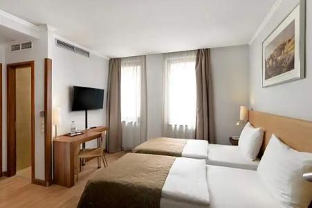 Bristol Budapest - 29