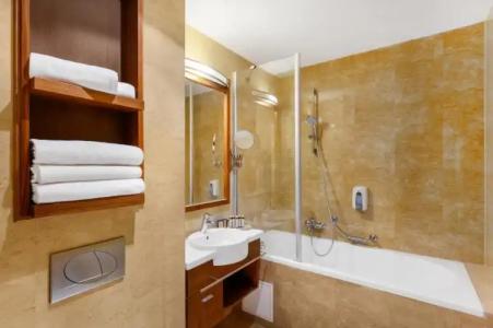 Bristol Budapest - 39