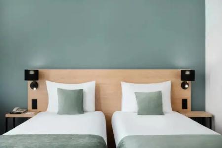 Bristol Budapest - 4