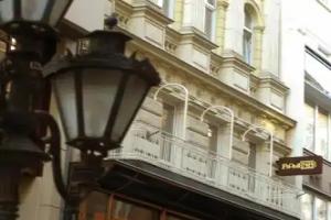 Promenade City Hotel