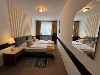 Gloria Budapest City Center - 61