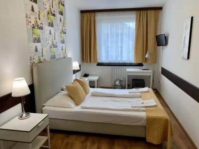 Gloria Budapest City Center - 3