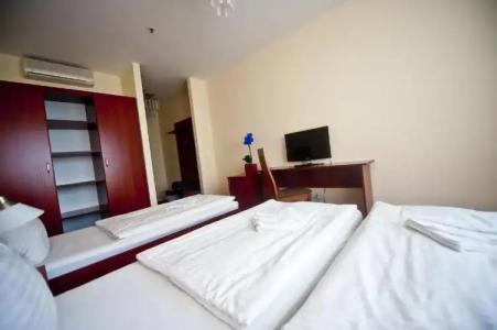 Canada Budapest - 35