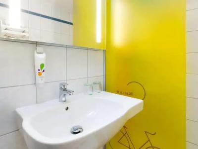 Ibis Styles Budapest City - 25