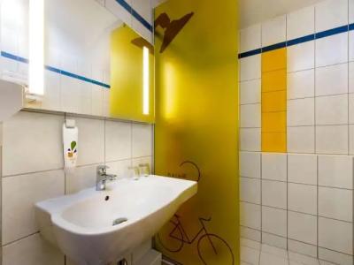 Ibis Styles Budapest City - 12