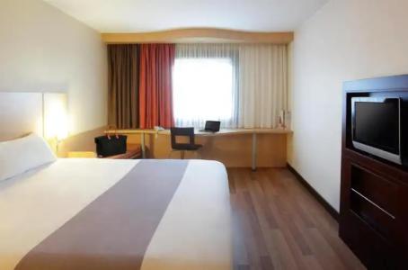 Ibis Budapest Heroes Square - 100