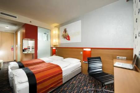 Royal Park Boutique - 28