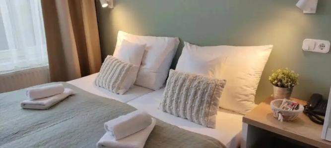 Budapest Csaszar - 1