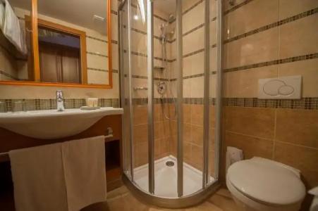 The Three Corners Art Superior - 25