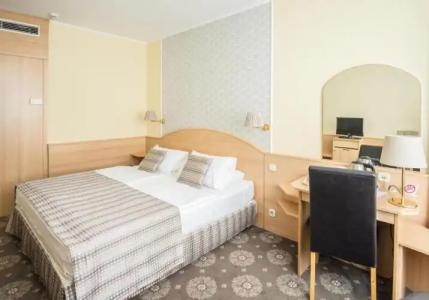 Orion Várkert - 102