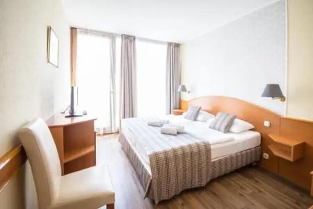 Orion Várkert - 105