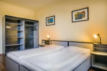 Thomas Budapest - 53