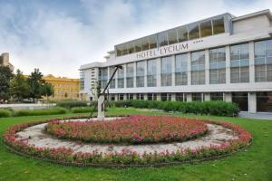 Hotel Lycium Debrecen, Debrecen