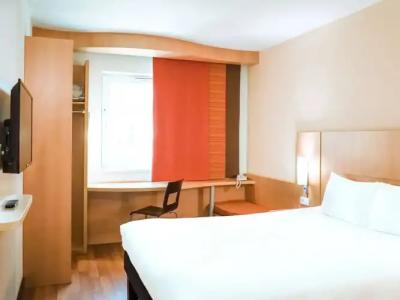 Ibis Gyor - 44