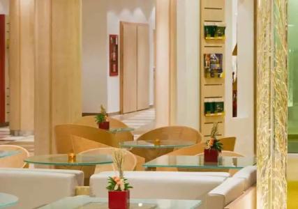 Ibis Gyor - 17