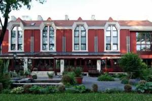 Golden Ball Club Wellness Hotel & Spa, Gyor