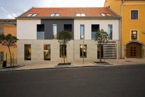 Hotel Arkadia, Pecs