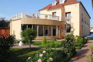 Hotels in Sarvar