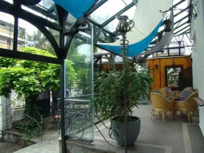 Janus Boutique & Spa - 20