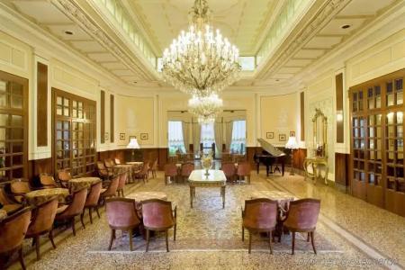 Grand Trieste & Victoria - 1