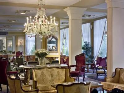 Universal Terme - 26